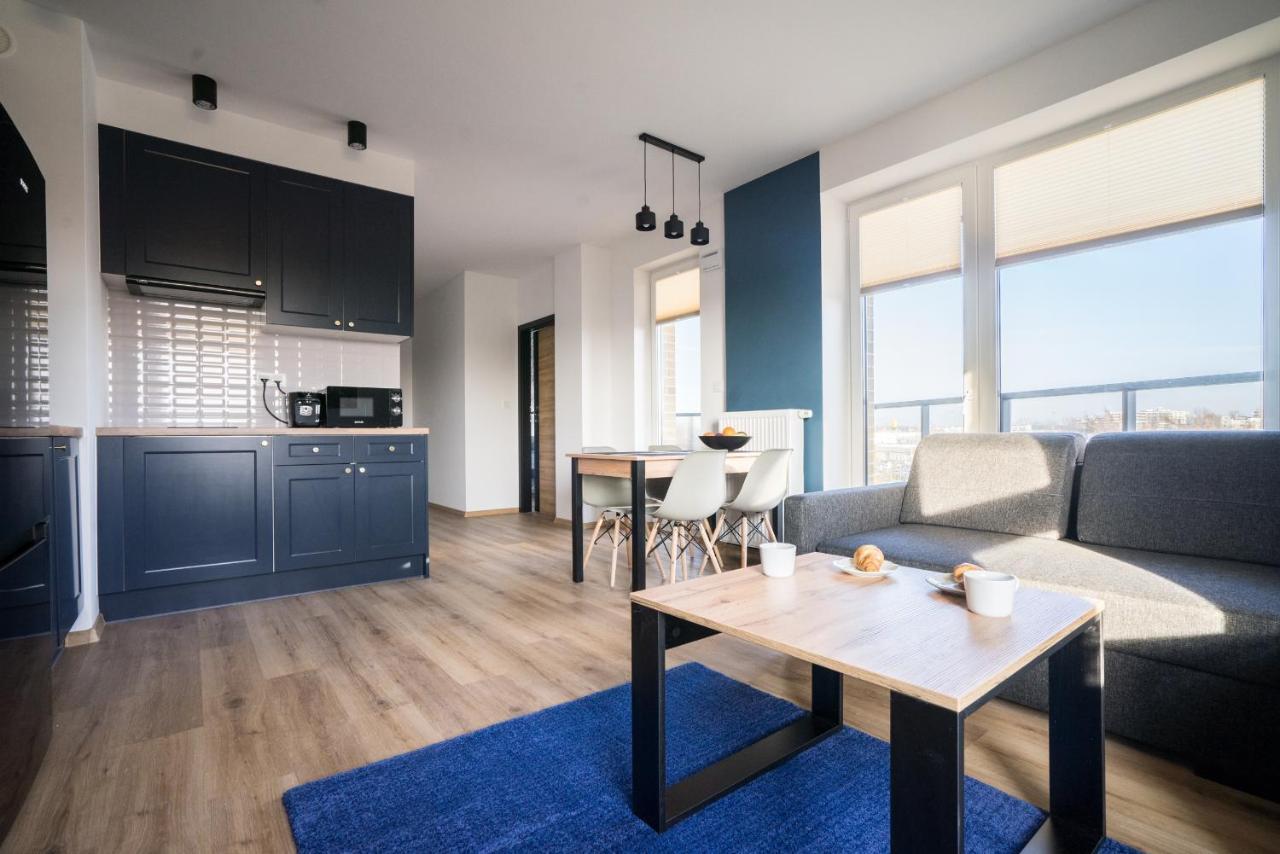 Bizapartments - Modern Flats With Parking Varsovie Extérieur photo