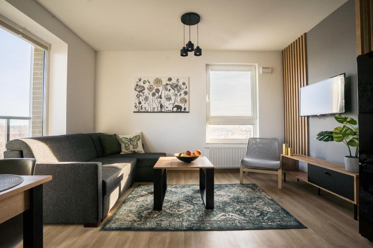 Bizapartments - Modern Flats With Parking Varsovie Extérieur photo