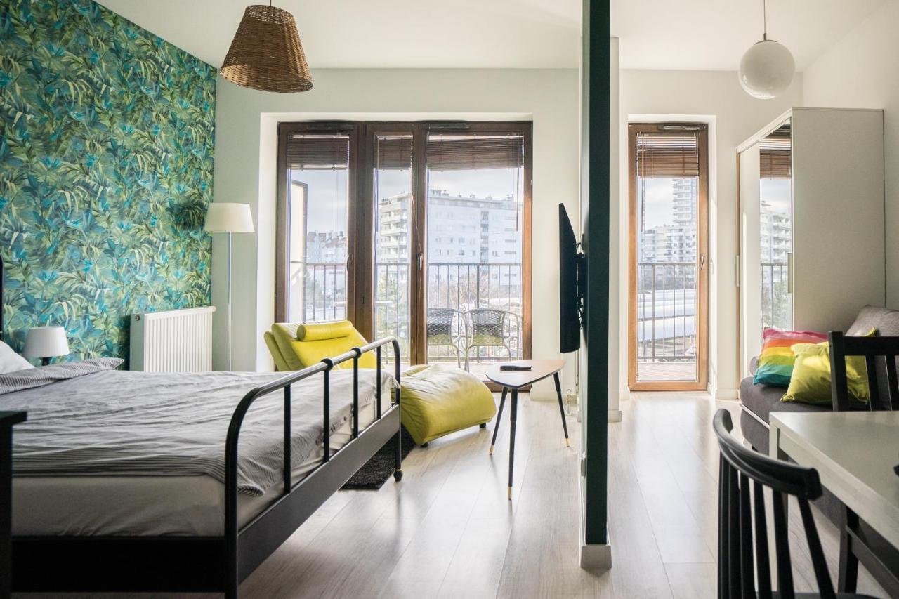 Bizapartments - Modern Flats With Parking Varsovie Extérieur photo